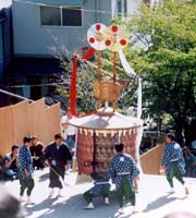 船大工町のめずらしい傘鉾